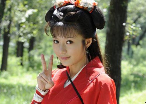 为了吃瓜她进娱乐圈红了,她如何凭借一颗吃瓜心走红